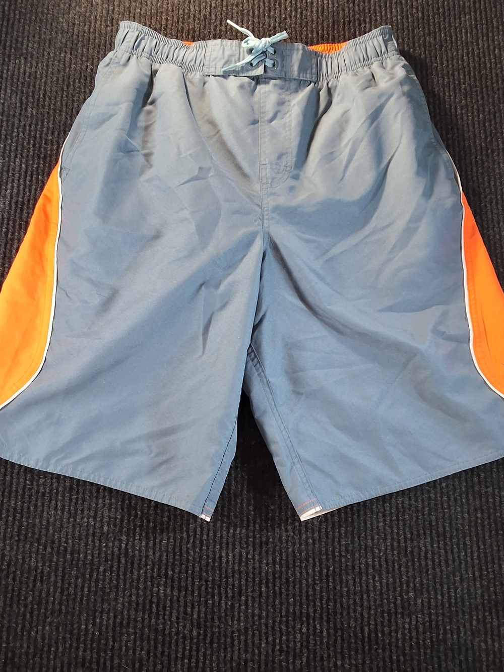 Nike Men's Gray swim trunk Shorts with Orange Panels sm m